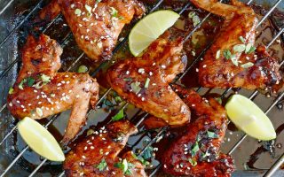 Ali di pollo con salsa di soia