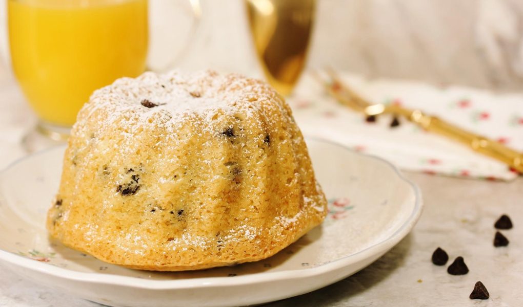 Ciambellone con gocce di cioccolato