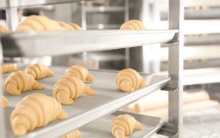 Cornetti di pasta sfoglia