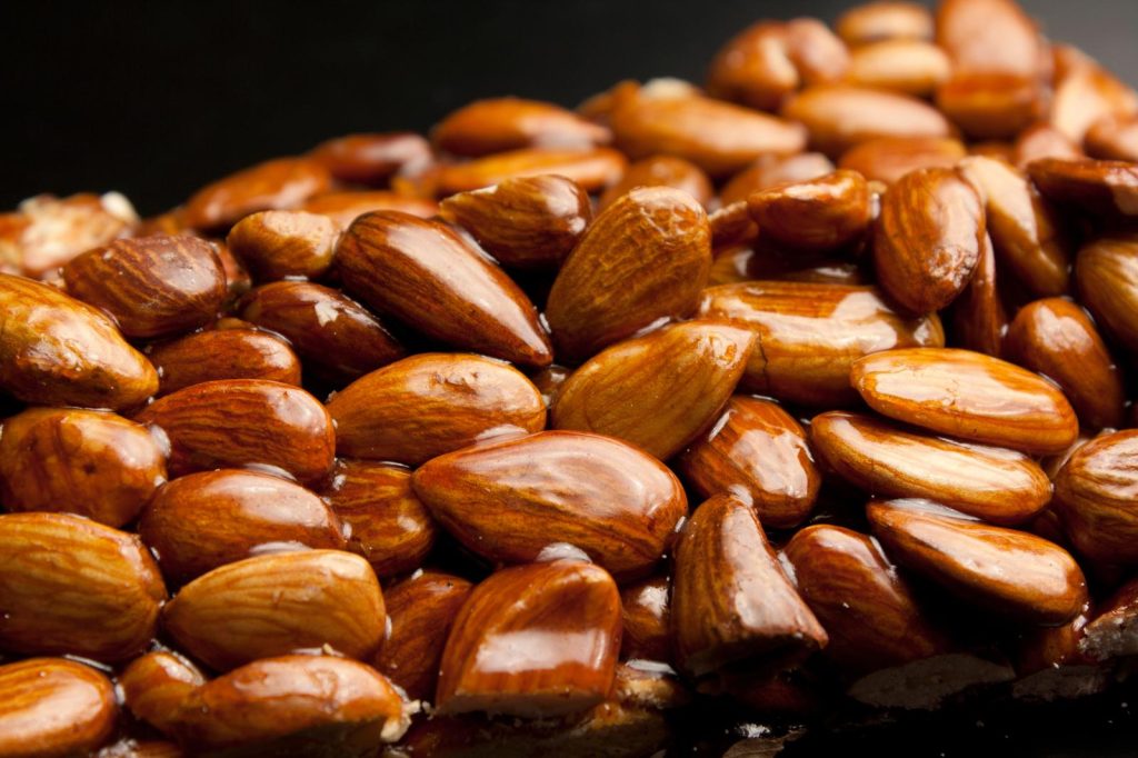 Croccante di mandorle