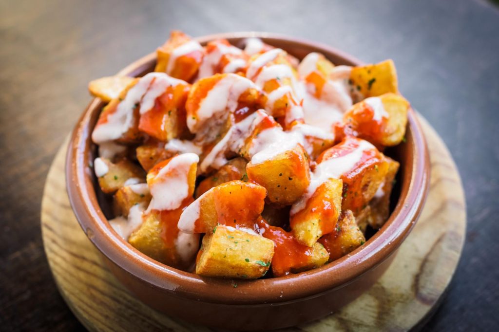 Patatas bravas