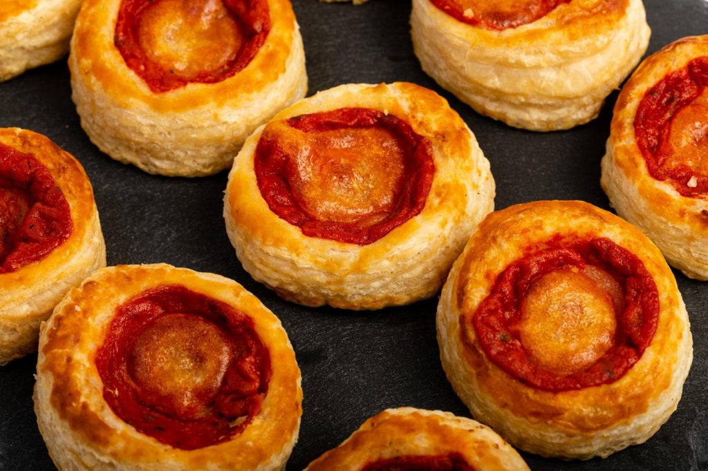 Pizzette di pasta sfoglia