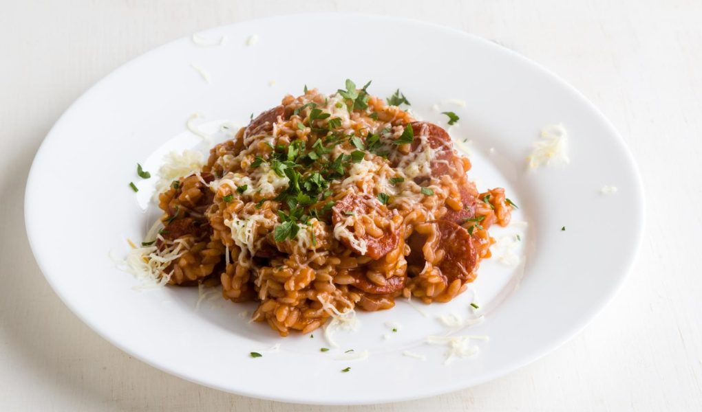 Risotto funghi e salsiccia