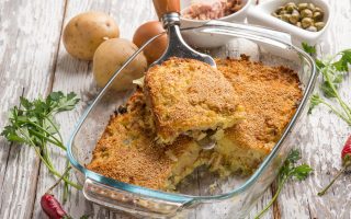Torta salata con patate