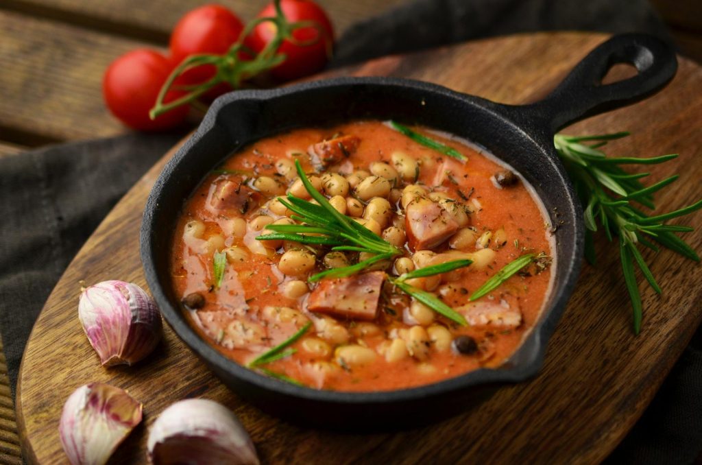 Fagioli al sugo
