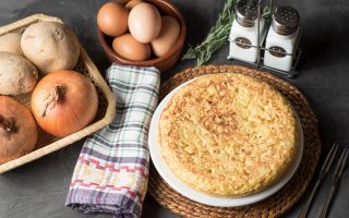 Frittata con fiori di zucca