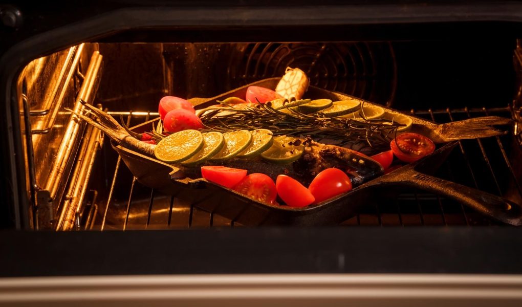 Orata al forno con pomodorini