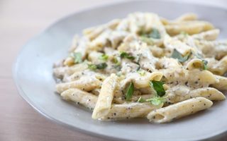 Pasta con spinaci