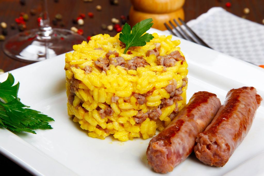 Risotto zafferano e salsiccia