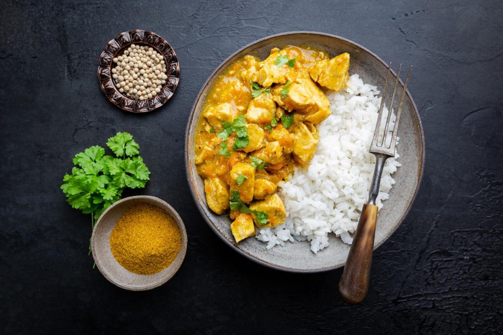 Straccetti di pollo al curry